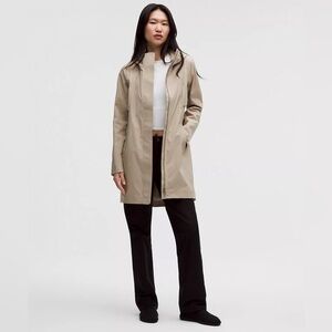 NWT Lululemon  Tan Utility Hooded Jacket - Women's Lightweight Coat